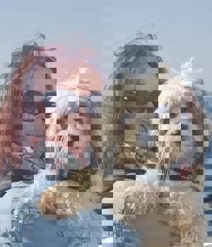 Liz Cairns Liz Cairns